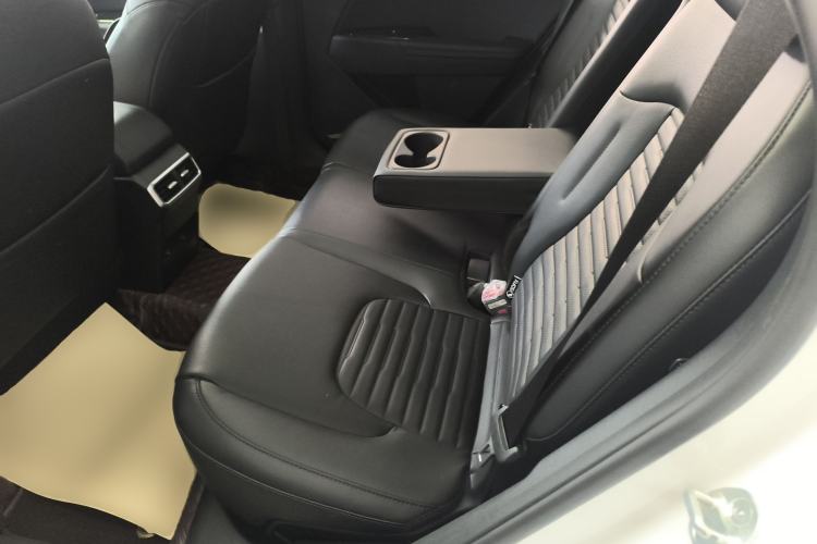 Used Kia Sportage (Chinese Domestic Model) 2023 2.0T Two-Wheel-Drive Prestige Edition
