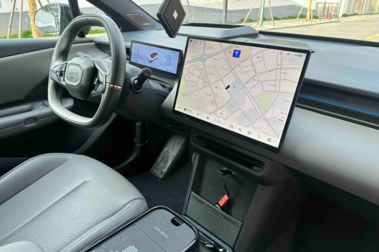 Used Lynk & Co Z20 2025 530 km Range Rear-Wheel Drive Max
