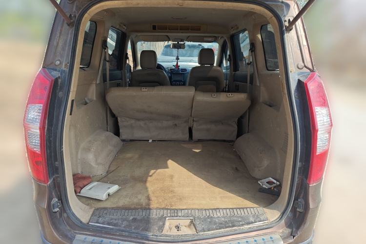 Used Wuling Hongguang 2014 1.5L S Luxury Model
