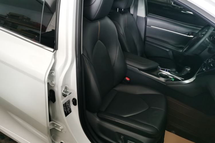 Used Toyota Camry 2021 Dual-Motor 2.5HG Luxury Edition
