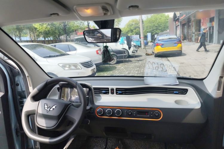 Used Wuling Hongguang MINIEV 2021 Macaron Fashion Model Lithium Iron Phosphate
