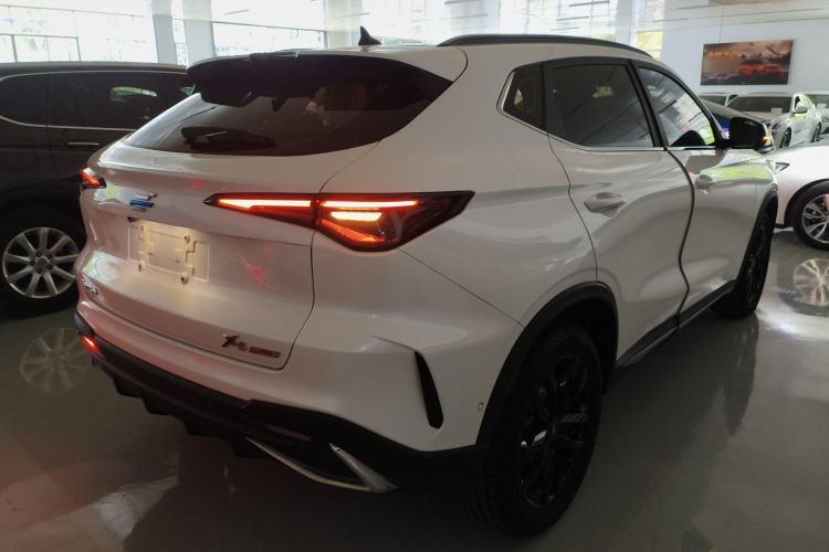 Used CHANGAN OSHAN X5 PLUS 2023 1.5T DCT Smart & Fun AI Edition Rear Right 45 Deg