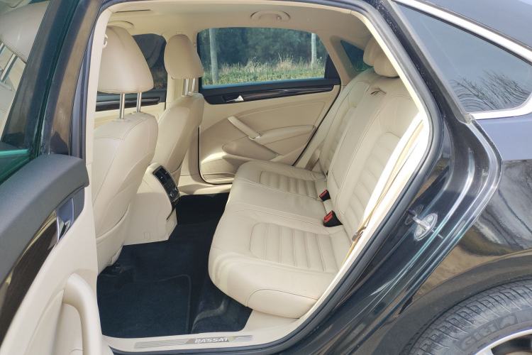 Used Volkswagen Passat 2014 1.8TSI DSG Prestige Edition
