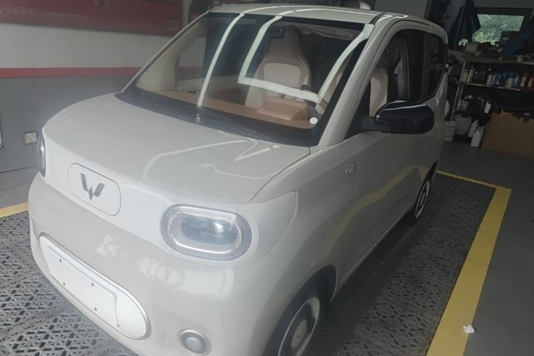 Używany Wuling Hongguang MINIEV 2024 3rd Generation 215km Youth Edition