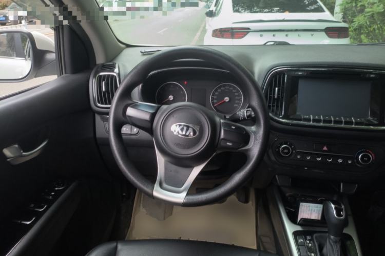 Used Kia KX3 2015 1.6L Automatic Two-Wheel Drive DLX Steering Wheel