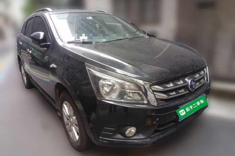 Used Venucia T70 2016 2.0L CVT Smart Choice Edition
