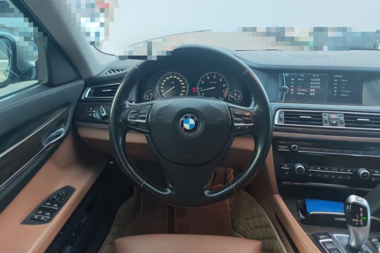 Used BMW 7 Series 2011 730Li Elegant Model Steering Wheel