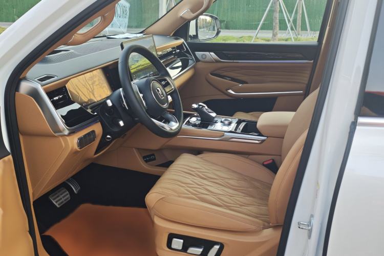 Used Tank 500 New Energy 2024 Hi4-T Interior 2