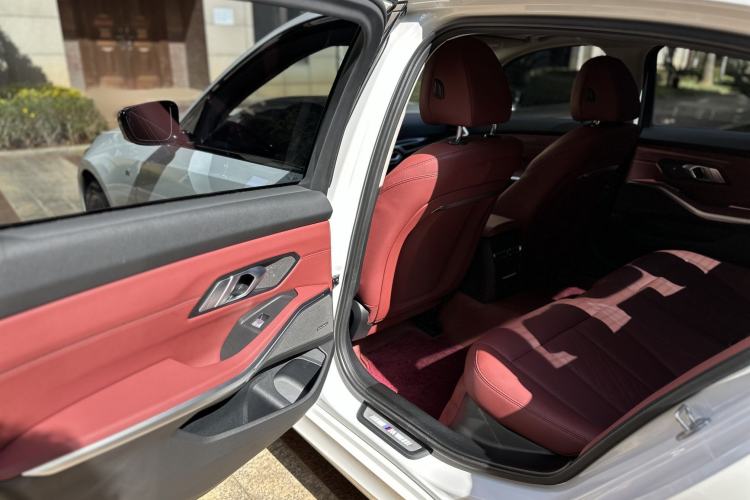 Used BMW 3 Series 2023 325Li M Sport Night Edition Package Interior 3