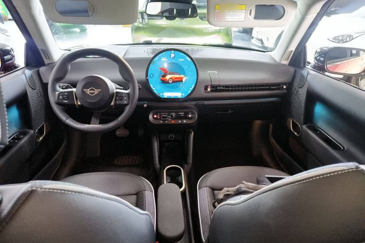 Used MINI Electric MINI COOPER 2024 456km COOPER E Classic Edition