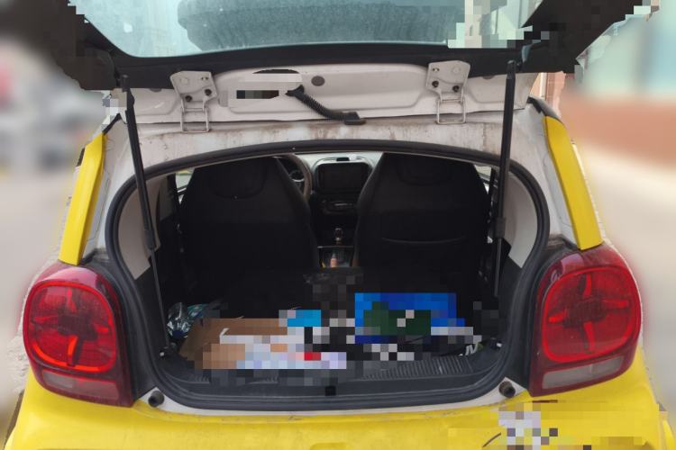 Used Roewe Clever 2021 302 km New Four-Seater Super-Efficient Version