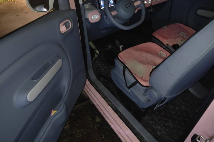 Used Bestune Pony 2024 170km Vitality Horse Driver Seat