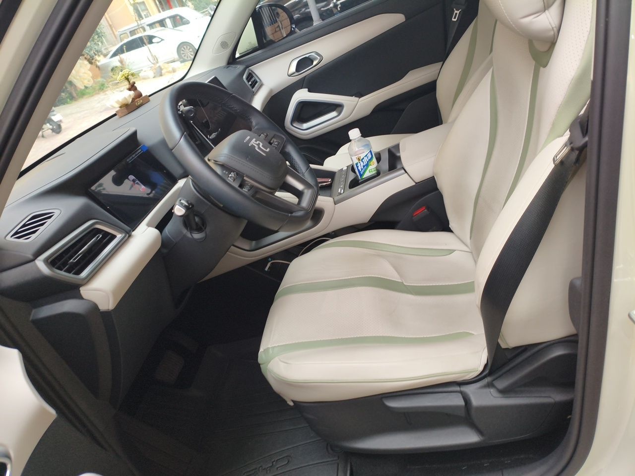 BYD Yuan UP 2025 Intelligent Driving Version 401 KM Dynamic Edition — снимка 12