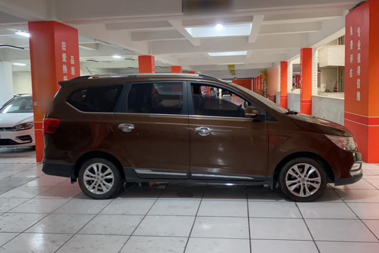 Used Baojun 730 2016 1.5L Manual Comfort Version 7 Seats China V Emission Standard
