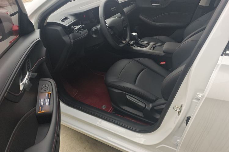 Used Roewe i5 2023 1.5L CVT Luxury Edition