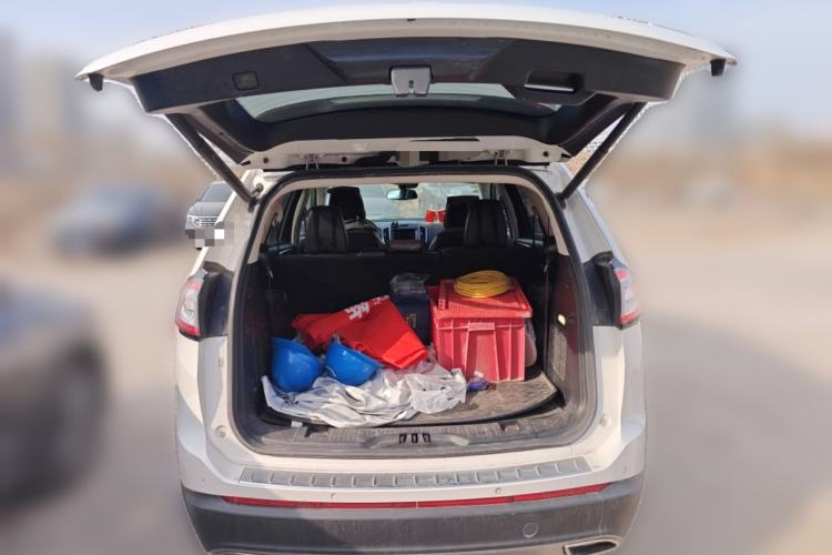 Used Ford Edge 2016 EcoBoost 245 Four-Wheel Drive Titanium Edition 7-Seater
