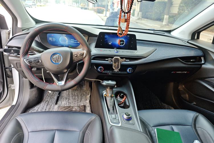 Used Buick Velite 6 2023 430km Range Commuter Version
