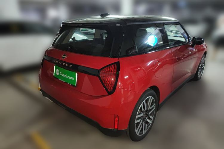 Used MINI Electric MINI COOPER 2025 456km COOPER E Classic Style
