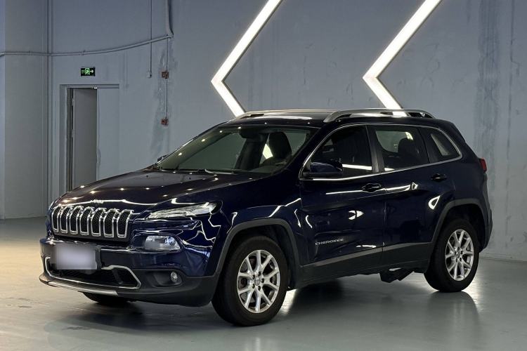 Used Jeep Cherokee 2017 2.4L Leading Smart Edition