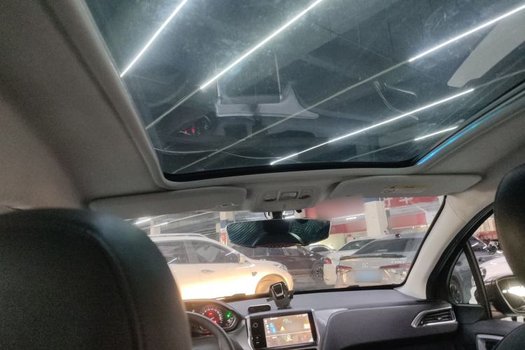 Used Peugeot 2008 2014 1.6L Automatic Fashion Edition Headliner