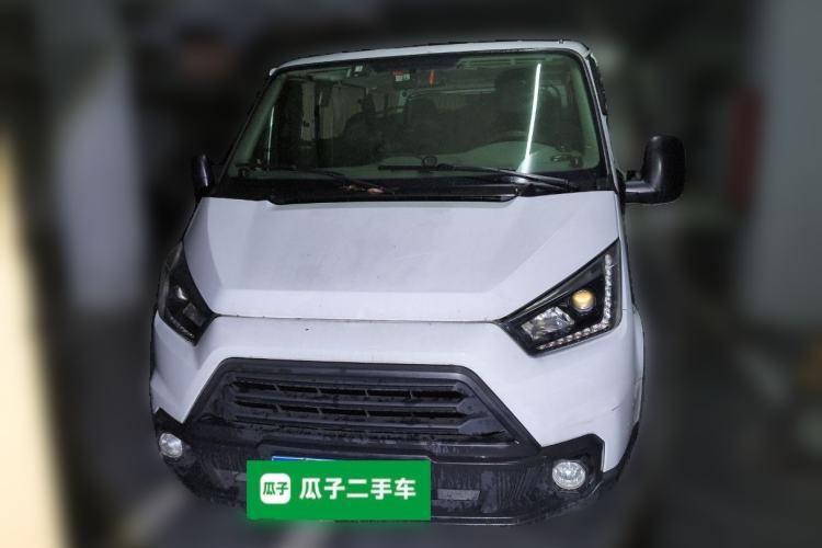 Used JMC Transit 2019 2.8T Commercial Version Short Wheelbase Low Roof 6-Seater China VI Emission Standard JX493
