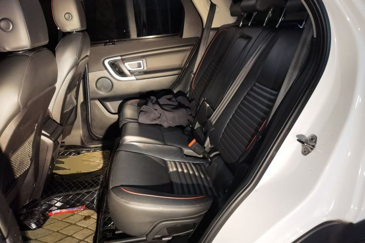 Used Land Rover Discovery Sport 2019 240 PS SE Dynamic Version China V Standard