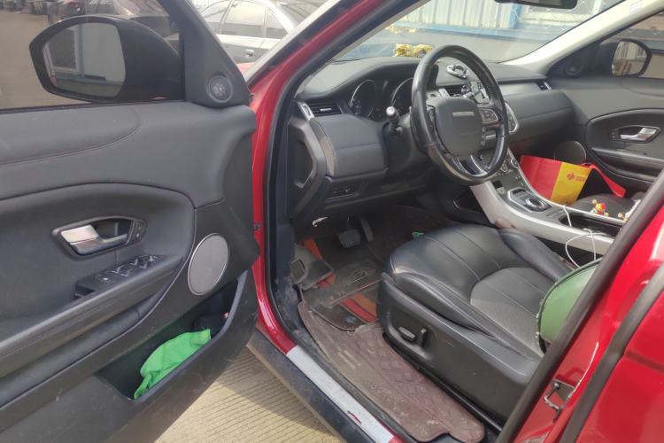 Used Land Rover Range Rover Evoque 2018 240PS PURE Style Edition
