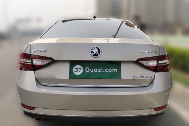 Used Skoda Superb 2016 TSI330 DSG Smart Drive Edition
