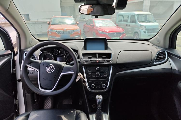 Used Buick Encore 2015 1.4T Automatic Two-Wheel Drive Urban Elite Version Center Console