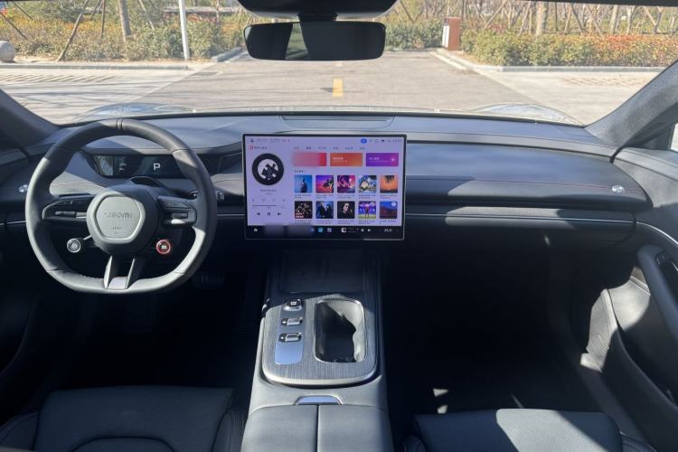 Used Xiaomi Auto SU7 2024 Rear-Drive Long-Range Intelligent Driving Version