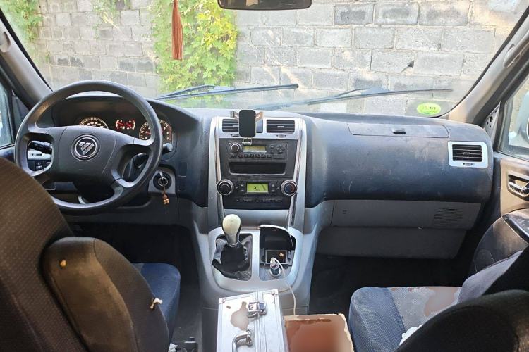 Used Foton Scenic G5 2021 2.4L Gasoline Commercial Version 6-Seater Multi-Purpose Passenger Vehicle 4K22D4M