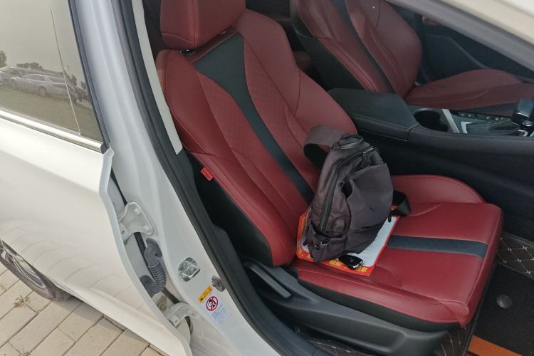 Used CHANGAN Eado 2021 PLUS Blue Whale NE 1.4T GDI DCT Prestige Model Right Front Seat