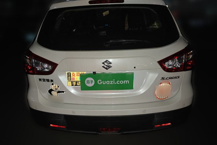 Used Suzuki Vitara S-Cross 2017 1.6L Manual Two-Wheel Drive Urban Fashion Model