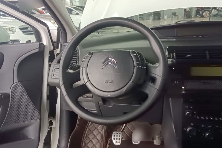 Used Citroen C-Quatre 2013 Sedan 1.6L Manual - Prestige Model Steering Wheel
