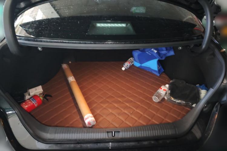 Used Toyota Avalon 2019 2.0L Luxury Edition China VI Standard Trunk