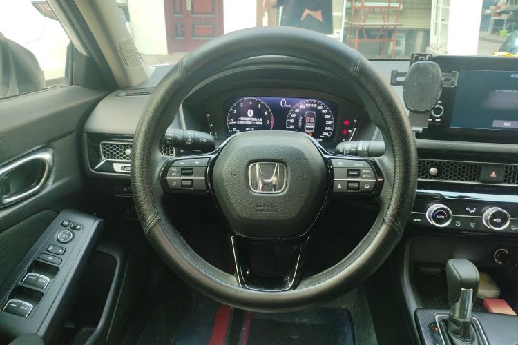 Used Honda Civic 2023 240TURBO CVT Dynamic Edition
