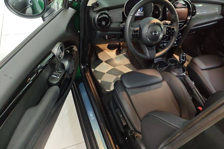 Used MINI MINI 2022 Updated 1.5T COOPER Classic Edition