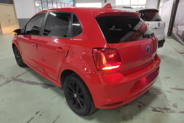 Used Volkswagen Polo 2016 1.4L Manual Fashion Model
