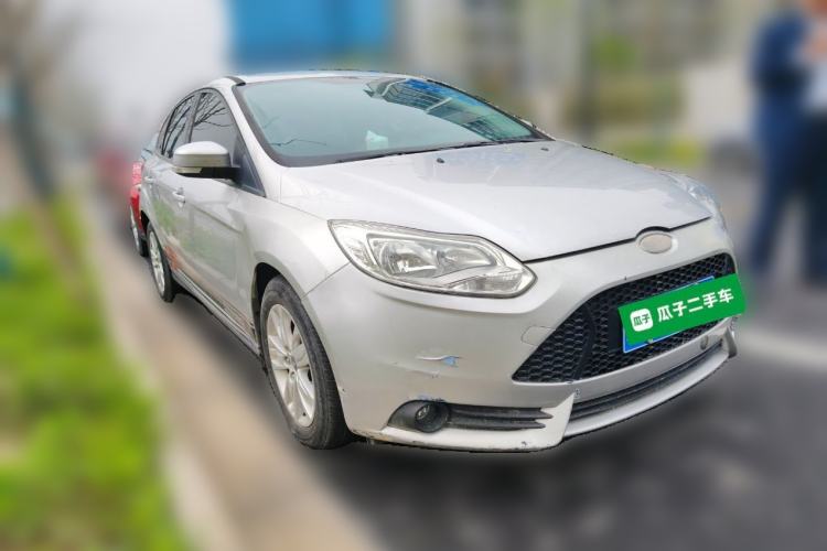 Used Ford Focus 2012 Hatchback 1.6L Automatic Comfort Model Front Right 45 Deg