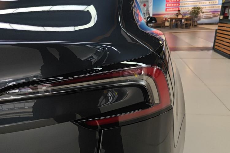 Used Tesla Model 3 2025 Rear-Wheel-Drive Version