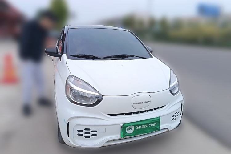 Used Roewe Clever 2022 311km QiQi BoBo Edition Front