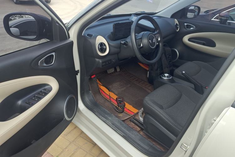 Used Wuling Bingo 2024 203km Light Edition Driver Seat