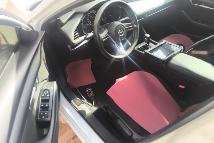 Used Mazda 3 Axela 2020 1.5L Automatic ZhiMei Edition
