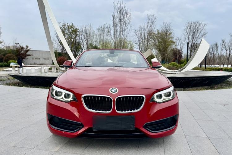 Used BMW 2 Series 2018 220i Convertible Coupe Sports Design Package Exterior 1
