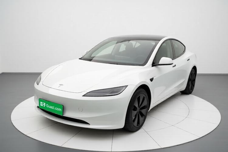 Used Tesla Model 3 2023 Long-Range All-Wheel-Drive Version