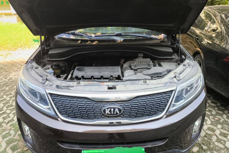 Used Kia Sorento 2013 2.4L 7-seat Gasoline Luxury Edition