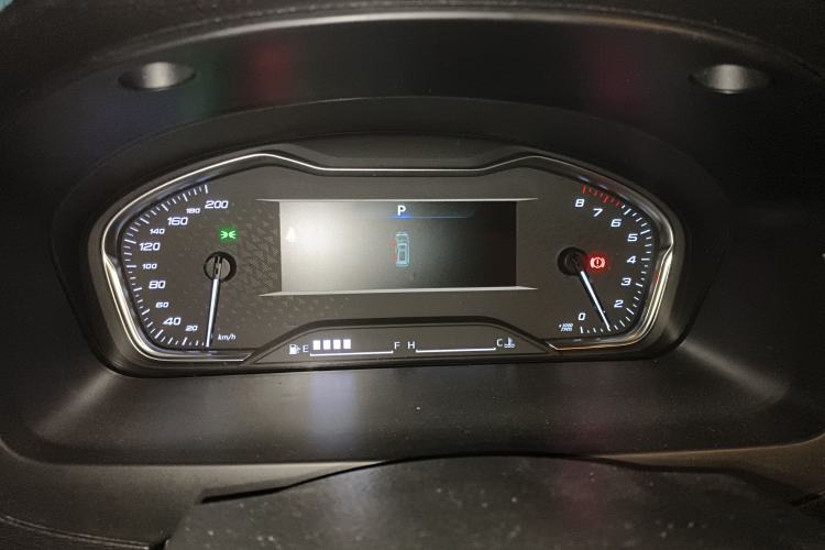 Used SAIC MAXUS G20 2023 Facelifted ES 2.0T Gasoline Automatic Value Edition
