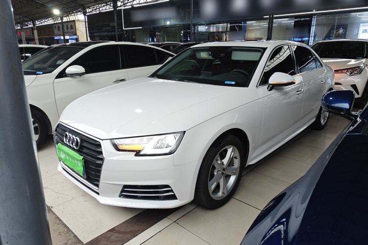 Used Audi A4L 2018 30th Anniversary Edition 30 TFSI Ambition Model