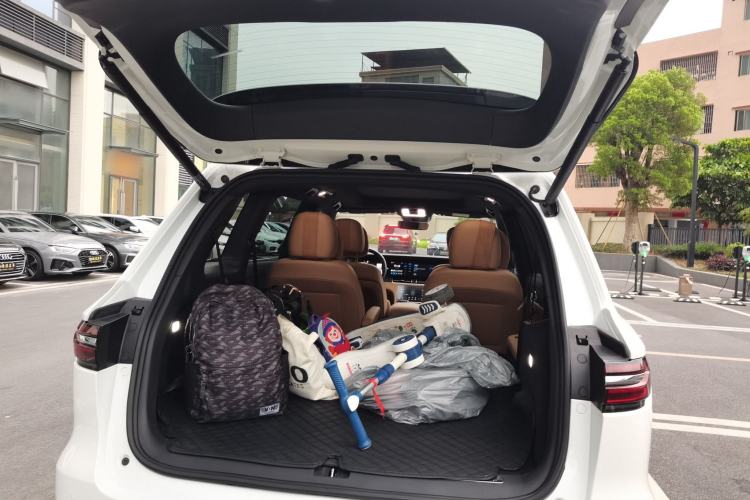 Used Li Auto ONE 2021 Extended-Range 6-Seater Version
