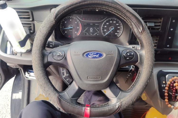 Used Ford Transit Custom 2021 2.2T Automatic Logistics Vehicle Pro Long Wheelbase 7 Seats Mid-Roof China VI Standard
